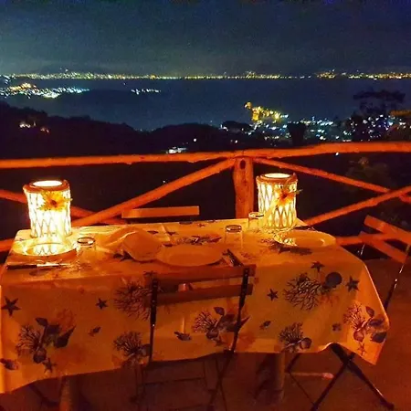 La Casetta Nel Bosco Ferienhaus Barano dʼIschia